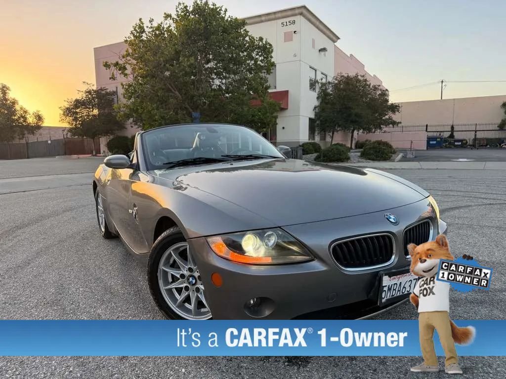 Used 2005 BMW Z4 2.5i