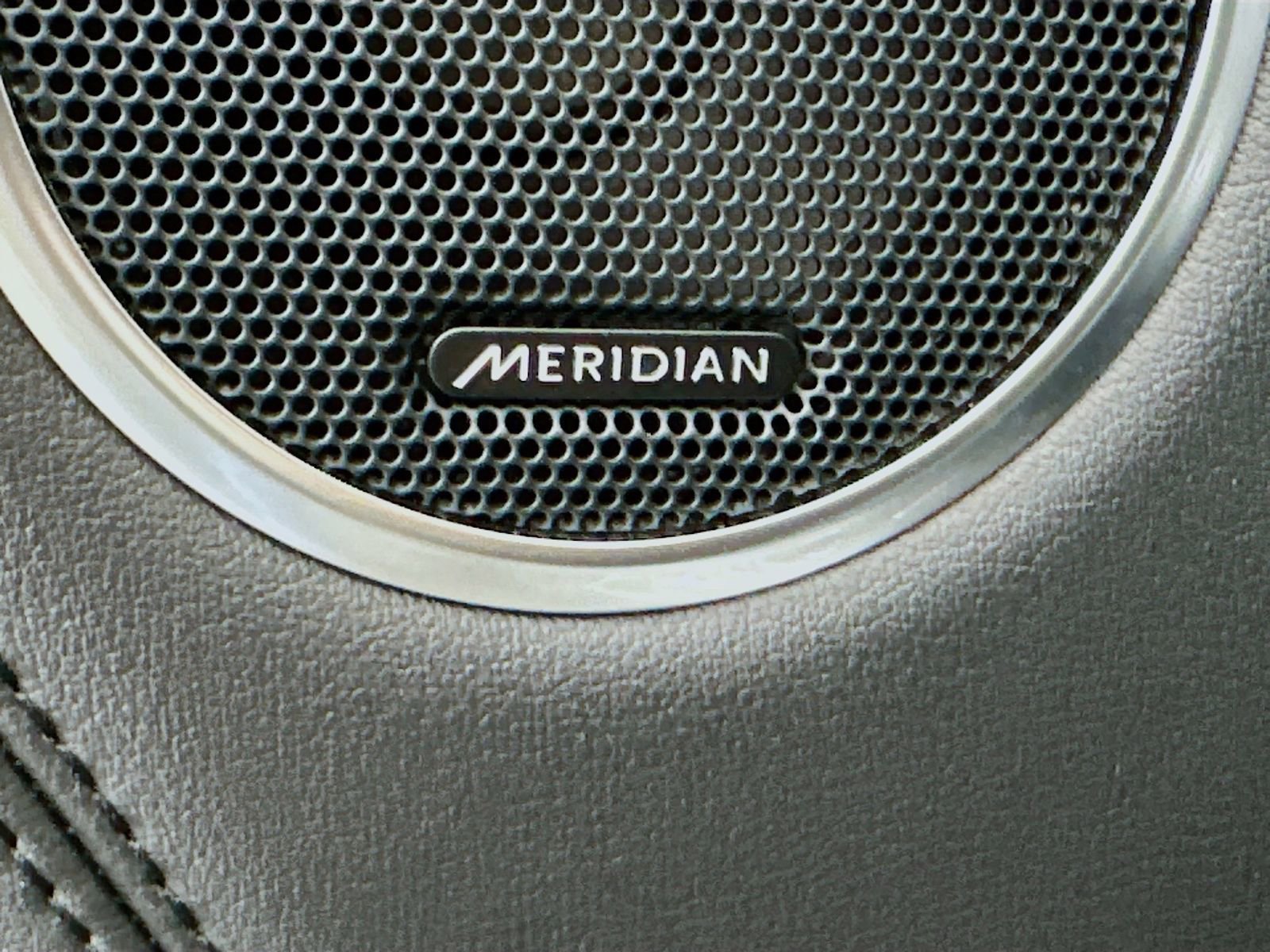 Used 2018 Land Rover Range Rover Supercharged image 22