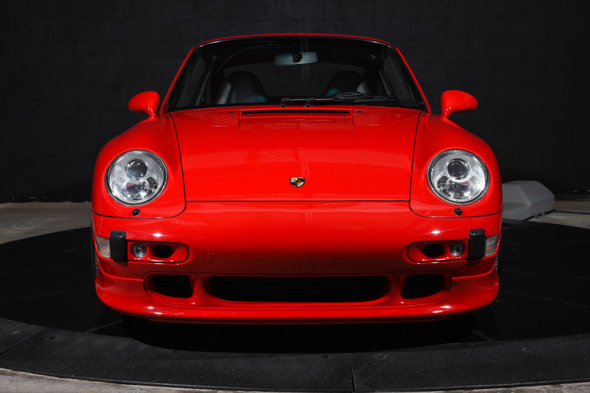 Used 1998 Porsche 911 Carrera S image 12