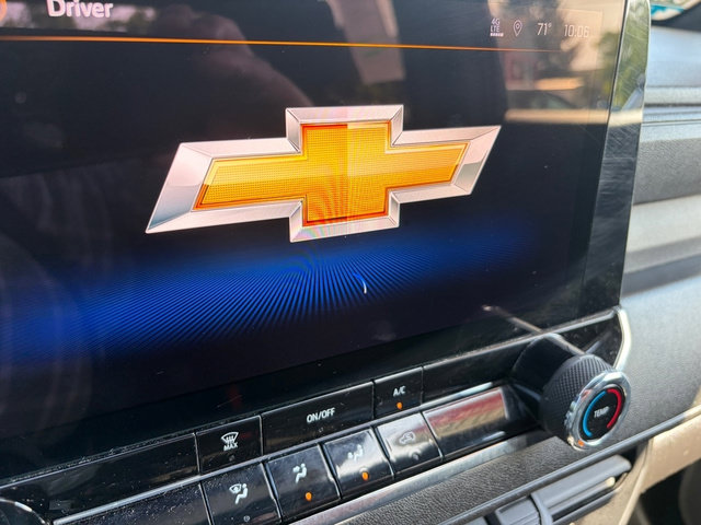 Used 2023 Chevrolet Colorado W/T RWD image 17