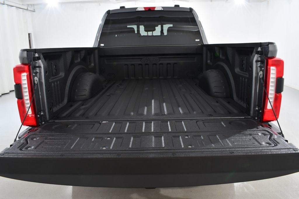 New 2026 Ford F350 XLT w/ XLT Premium Package AWD/4WD image 25