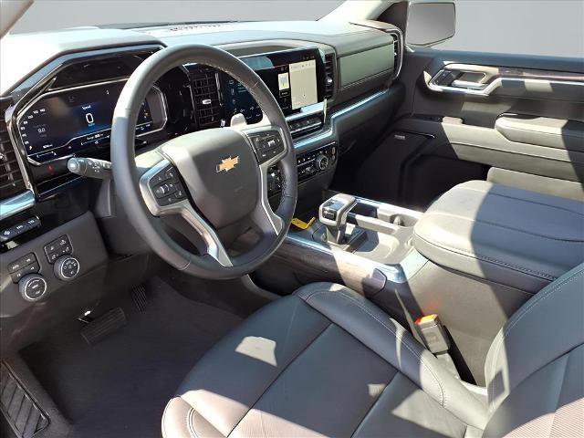 Used 2025 Chevrolet Silverado 1500 LTZ w/ Technology Package image 20