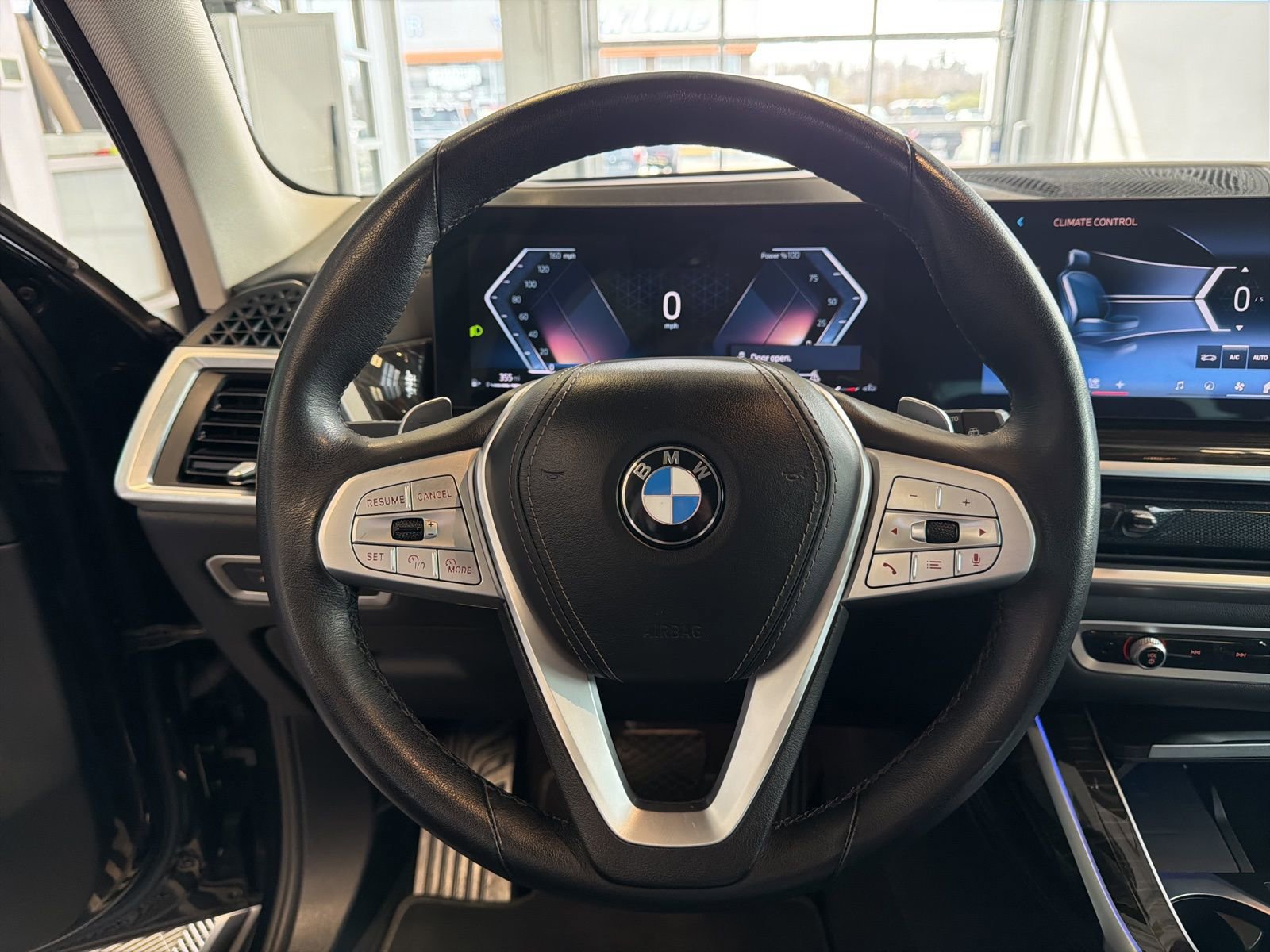 Used 2024 BMW X7 xDrive40i image 24