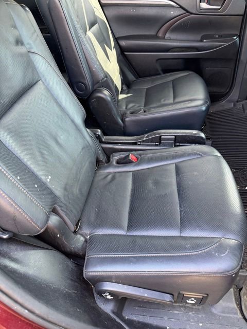Used 2019 Toyota Highlander Limited Platinum AWD/4WD image 7