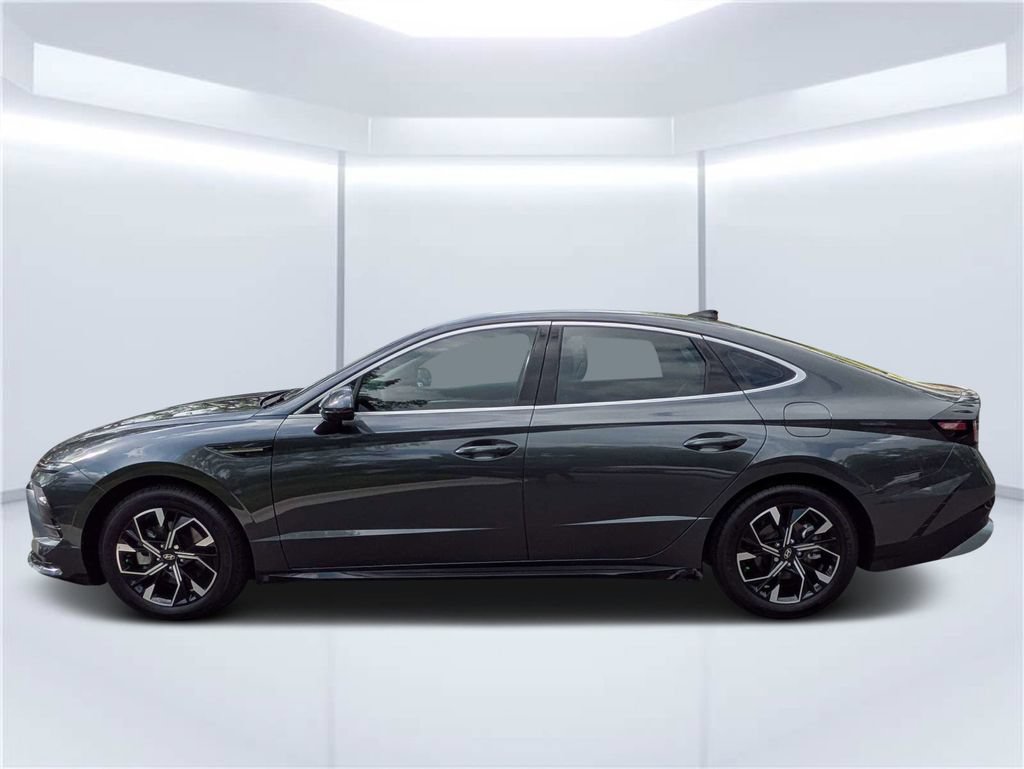 Certified 2024 Hyundai Sonata SEL FWD image 6
