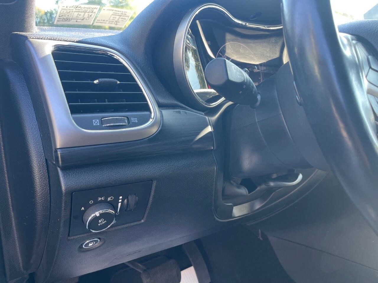 Used 2021 Jeep Grand Cherokee Laredo X image 20