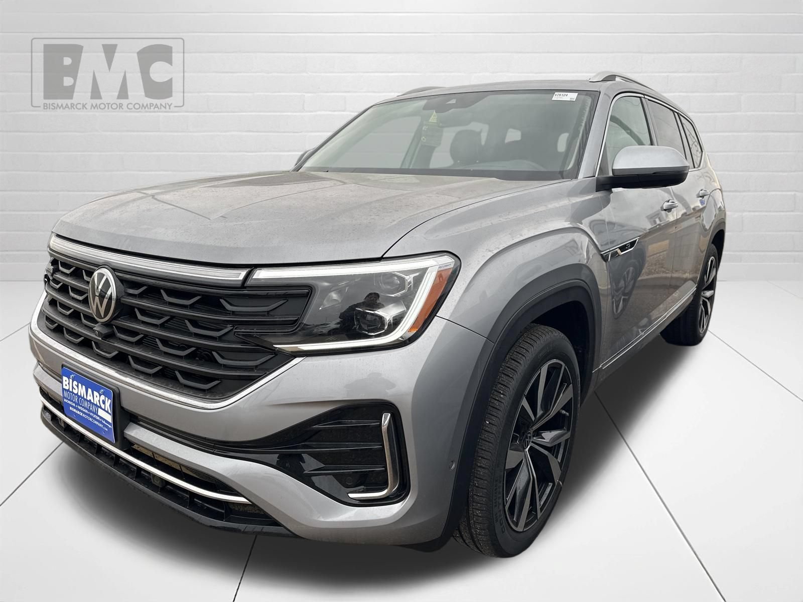 New 2026 Volkswagen Atlas SEL Premium R-Line AWD/4WD image 1