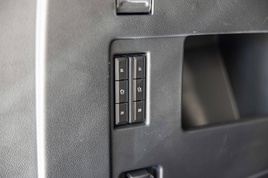 Used 2024 Lincoln Navigator Reserve w/ Equipment Group 201A image 17