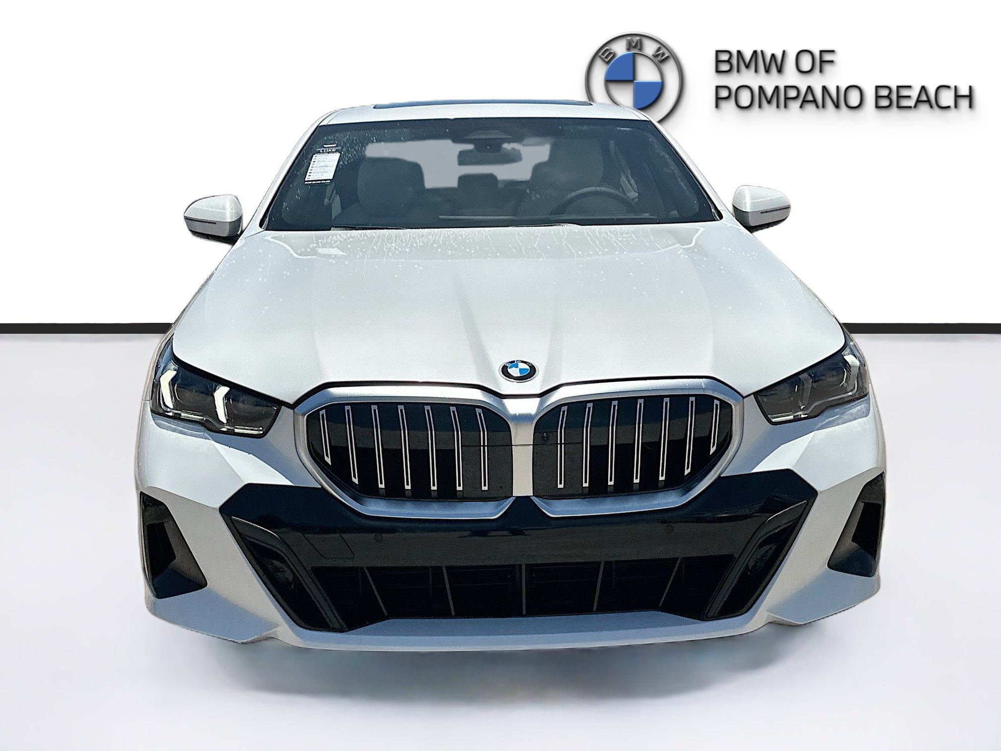 New 2027 BMW 530i xDrive w/ M Sport Package AWD/4WD image 2