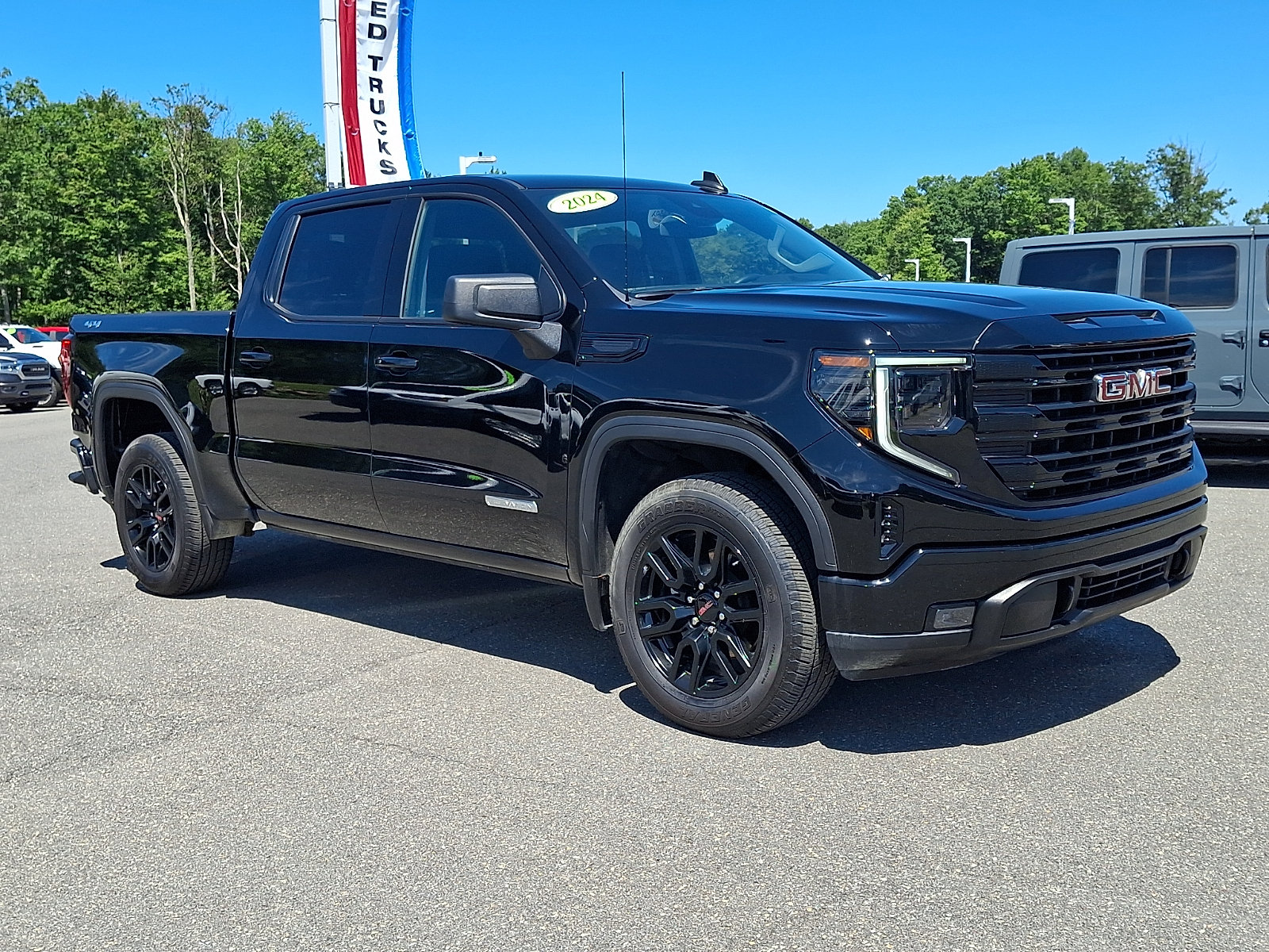 Certified 2024 GMC Sierra 1500 Elevation AWD/4WD image 1