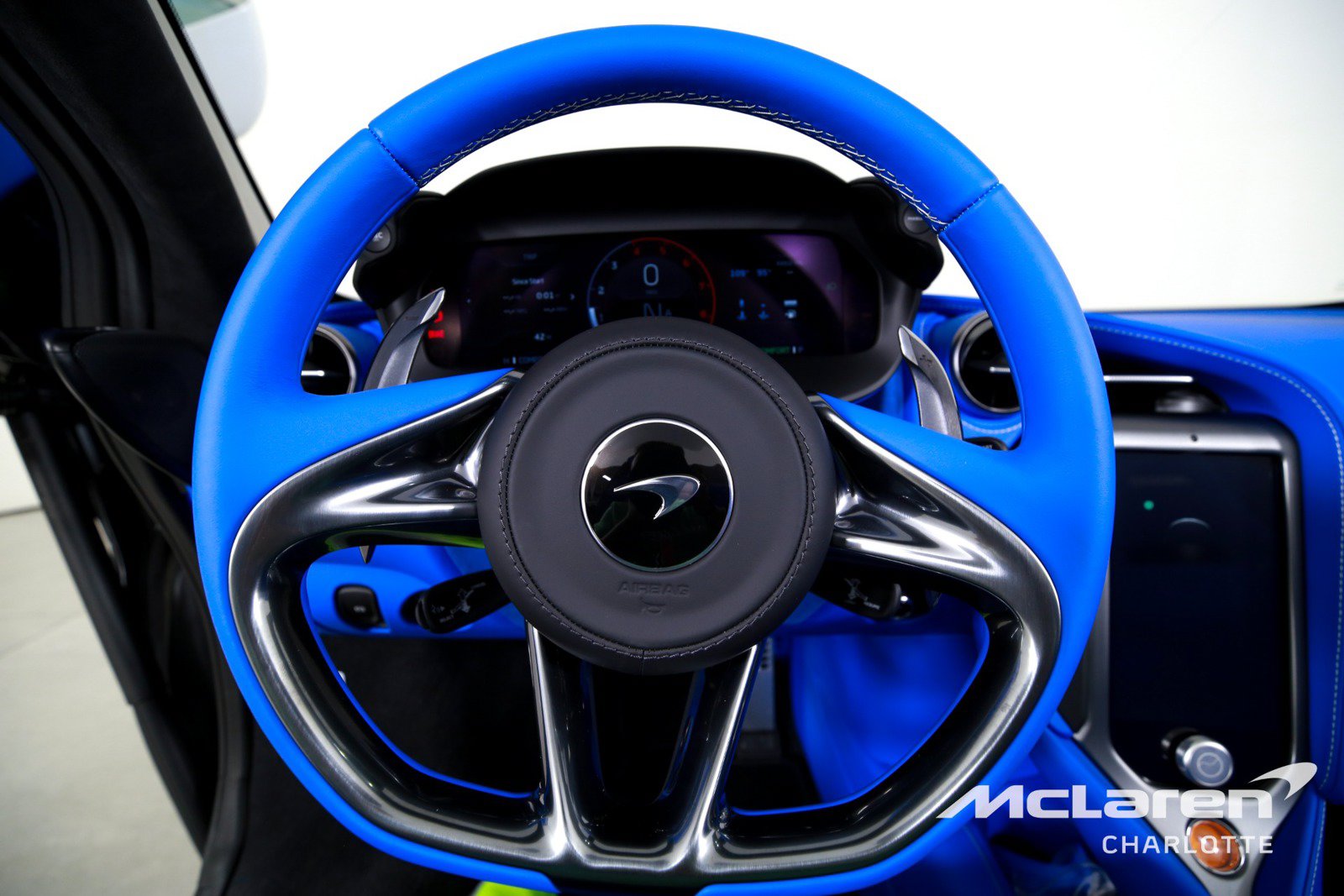 New 2026 McLaren 750S Spider RWD image 16