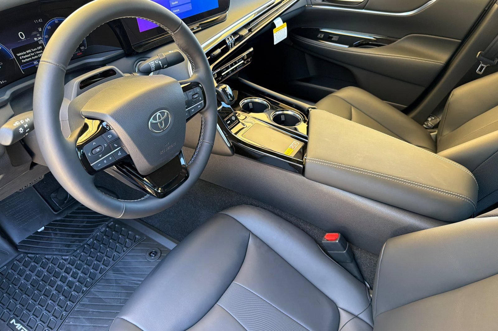 New 2026 Toyota Mirai RWD image 9