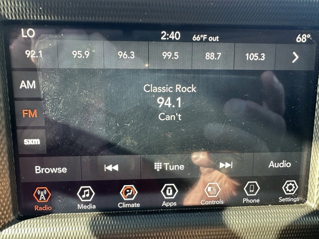 Used 2021 Jeep Wrangler Sport S image 10