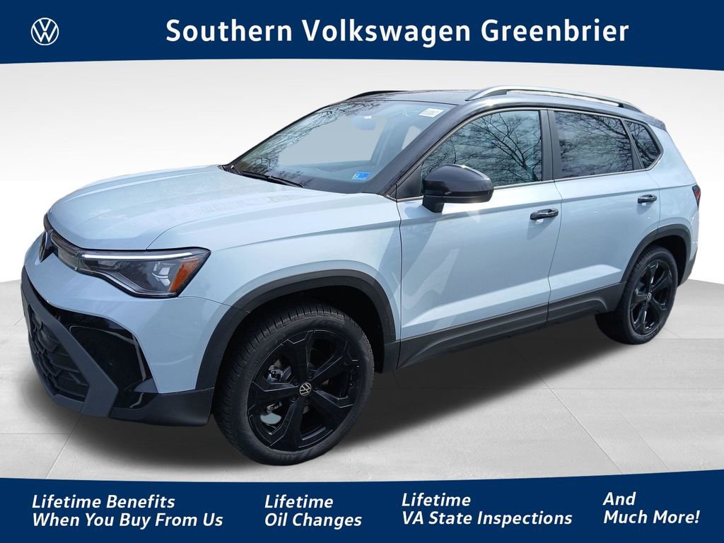 New 2026 Volkswagen Taos SE image 1