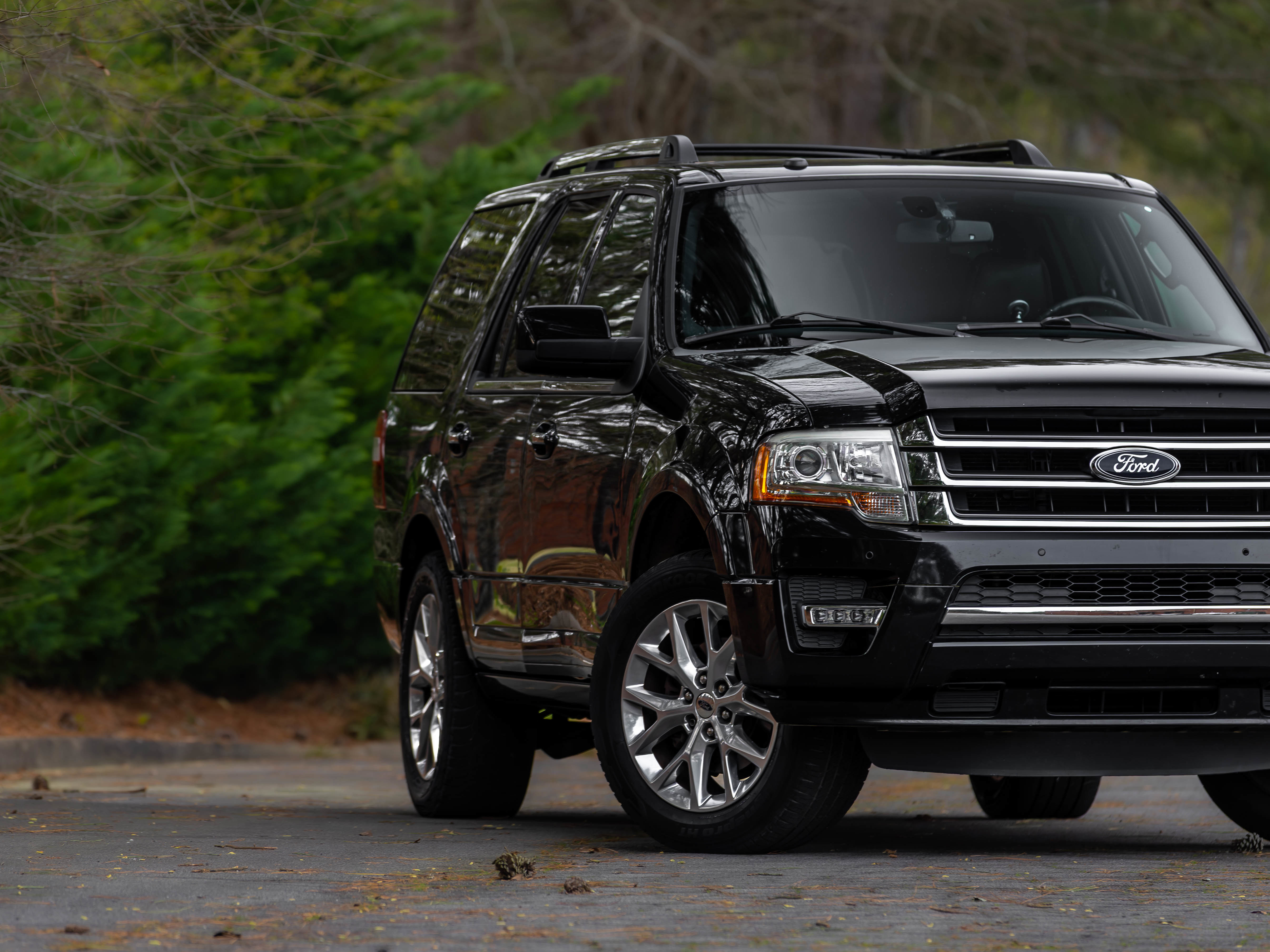 Used 2017 Ford Expedition Limited w/ Equipment Group 301A image 27