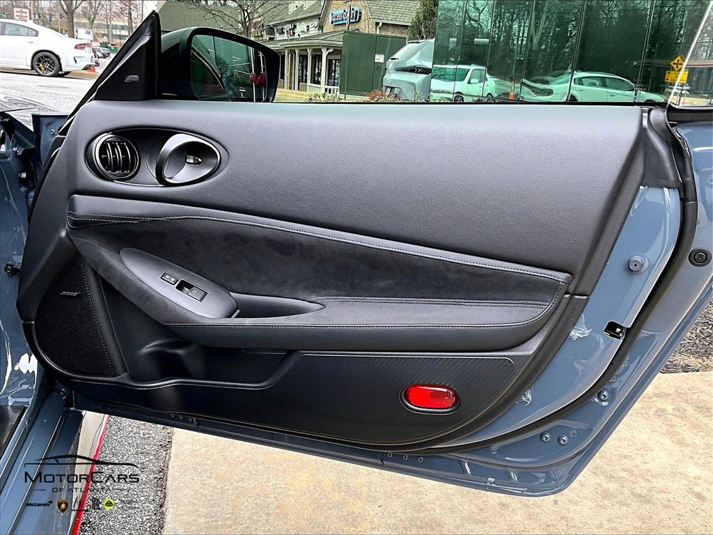 Used 2025 Nissan Z NISMO w/ Floor Mat Package image 19