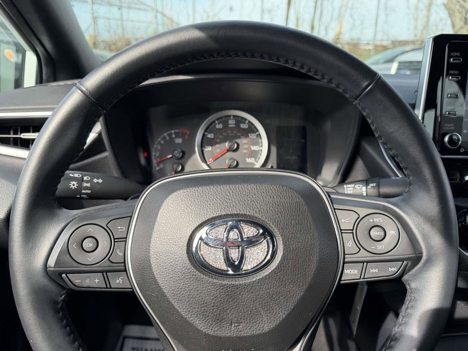 Used 2021 Toyota Corolla SE w/ Carpet Mat Package (TMS) image 23