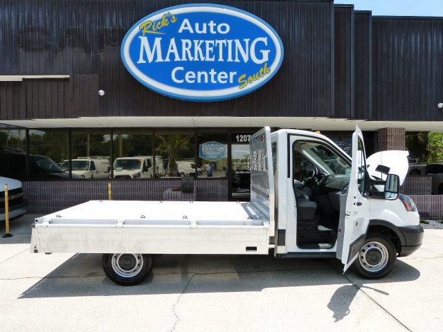 Used 2018 Ford Transit 250 138 RWD image 17