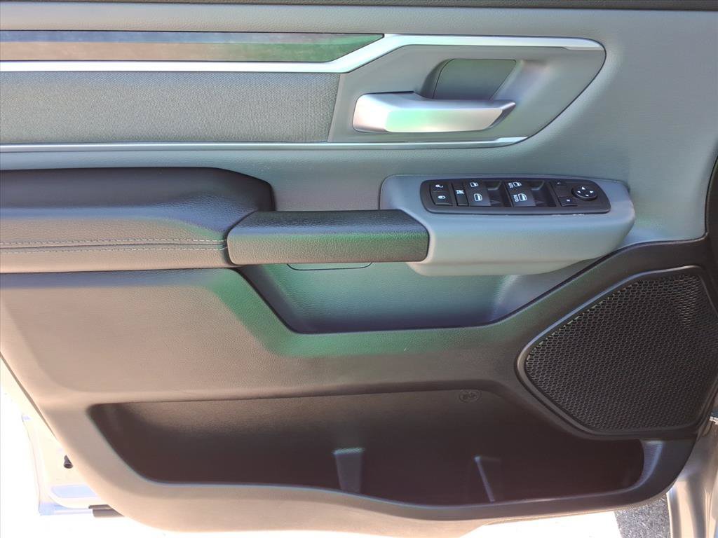 Used 2022 RAM 1500 Big Horn AWD/4WD image 19