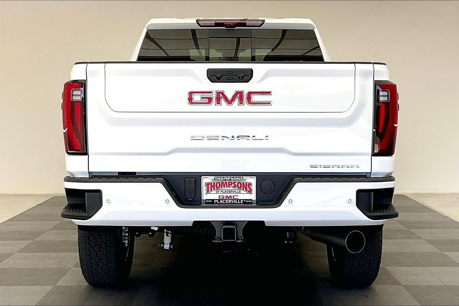 New 2026 GMC Sierra 2500 Denali w/ Denali Reserve Package AWD/4WD image 3