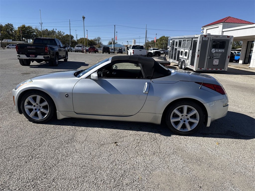 Used 2004 Nissan 350Z Enthusiast image 14