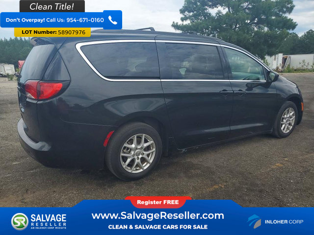 Used 2020 Chrysler Voyager Lxi FWD image 4