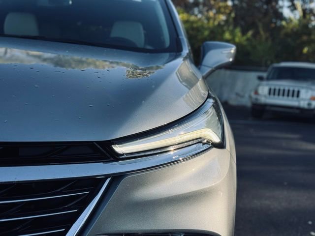 Used 2023 Buick Enclave Essence w/ Experience Buick Package image 8