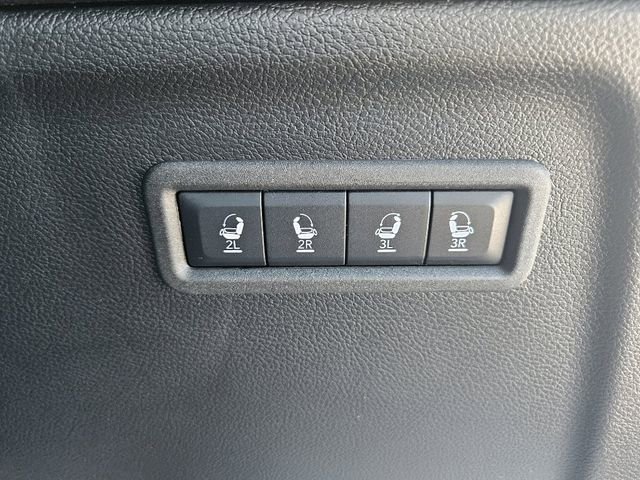 New 2025 Jeep Wagoneer L 4WD w/ Convenience Group I image 9