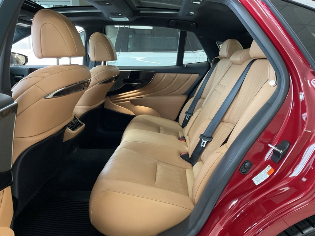 Used 2021 Lexus LS 500 AWD w/ Interior Upgrade Package image 22