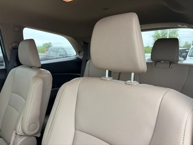Used 2020 Honda Pilot Touring image 36