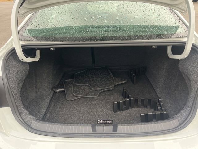 Certified 2025 Volkswagen Jetta Sport image 29