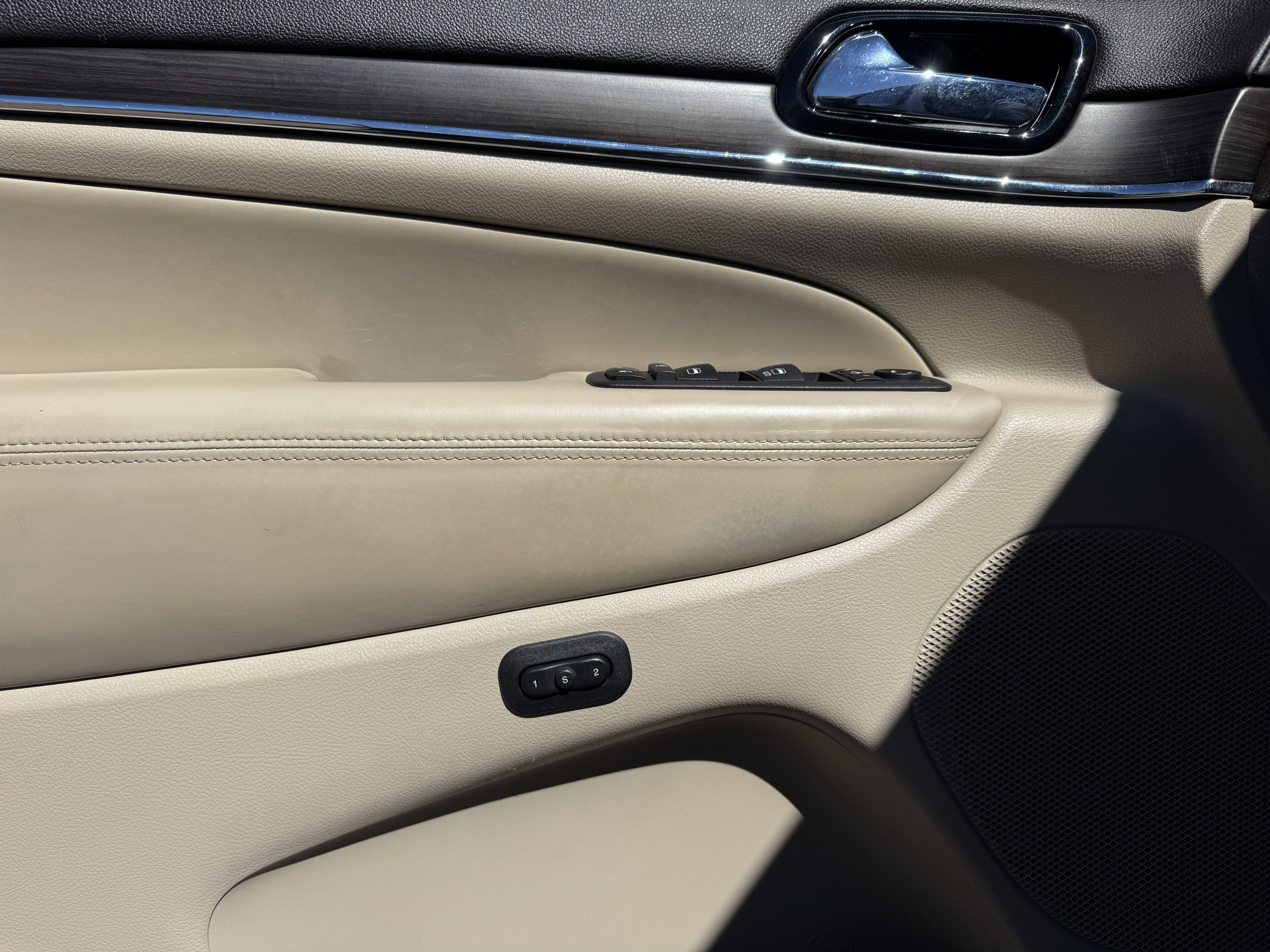 Used 2021 Jeep Grand Cherokee Overland image 9