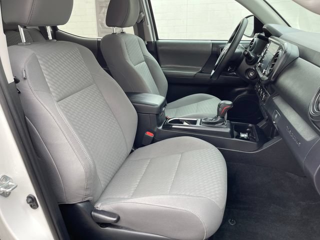 Used 2023 Toyota Tacoma SR AWD/4WD image 34