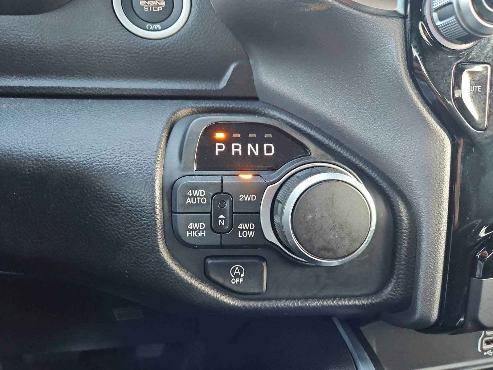 Used 2025 RAM 1500 Big Horn AWD/4WD image 25