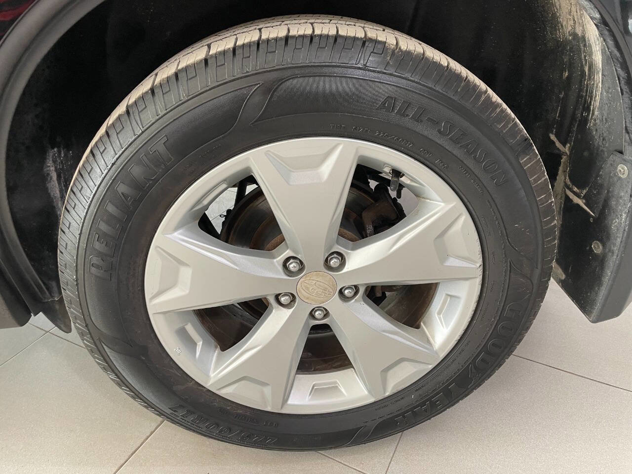 Used 2015 Subaru Forester 2.5i Limited image 13