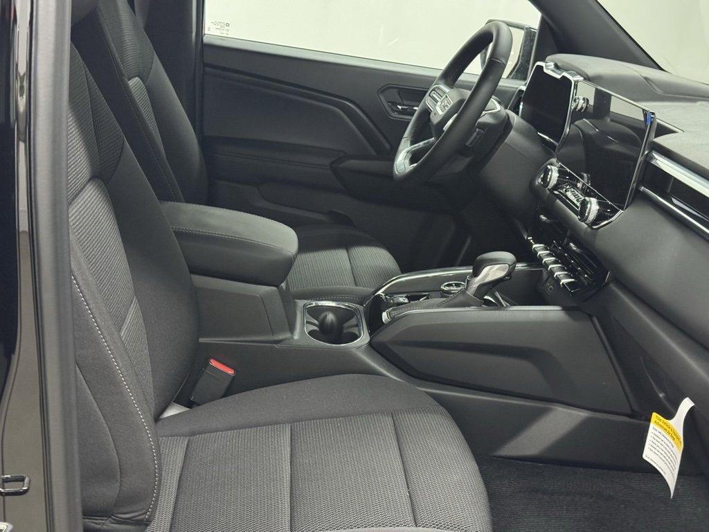 New 2025 GMC Canyon Elevation w/ Convenience Package image 15