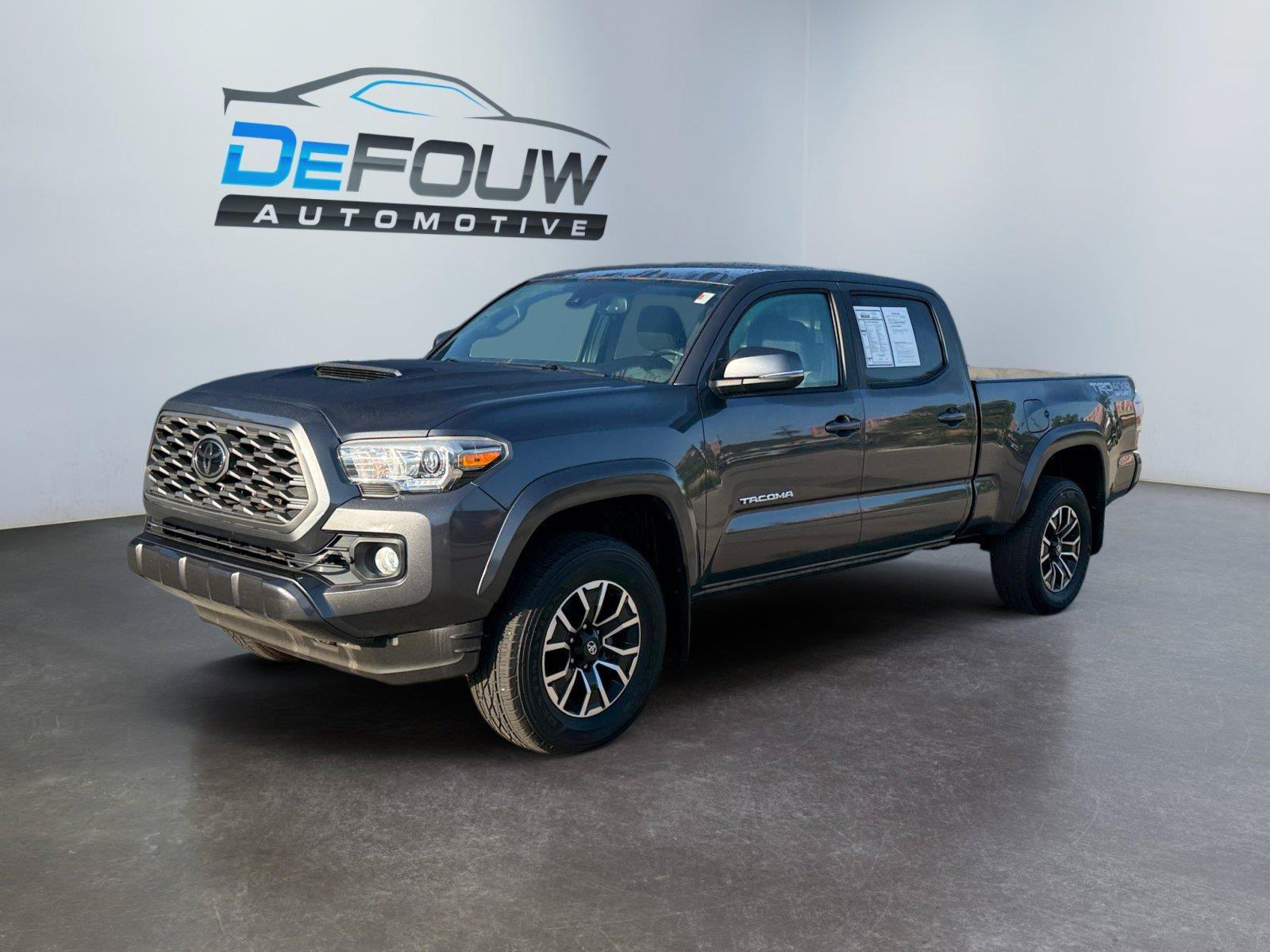 Used 2021 Toyota Tacoma TRD Sport AWD/4WD image 7