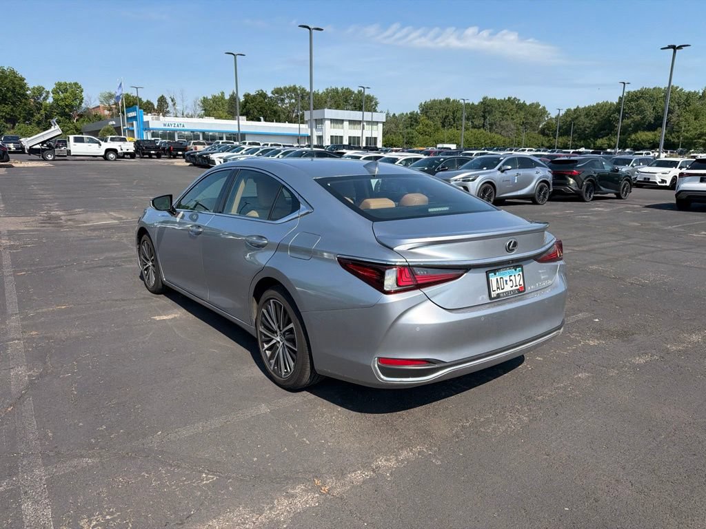 Certified 2024 Lexus ES 250 w/ Premium Package AWD/4WD image 36