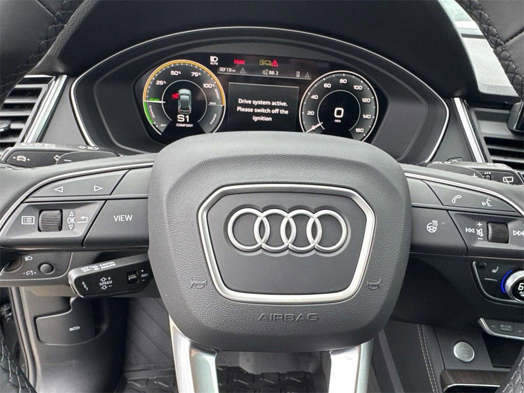 New 2025 Audi Q5 e Premium Plus image 10