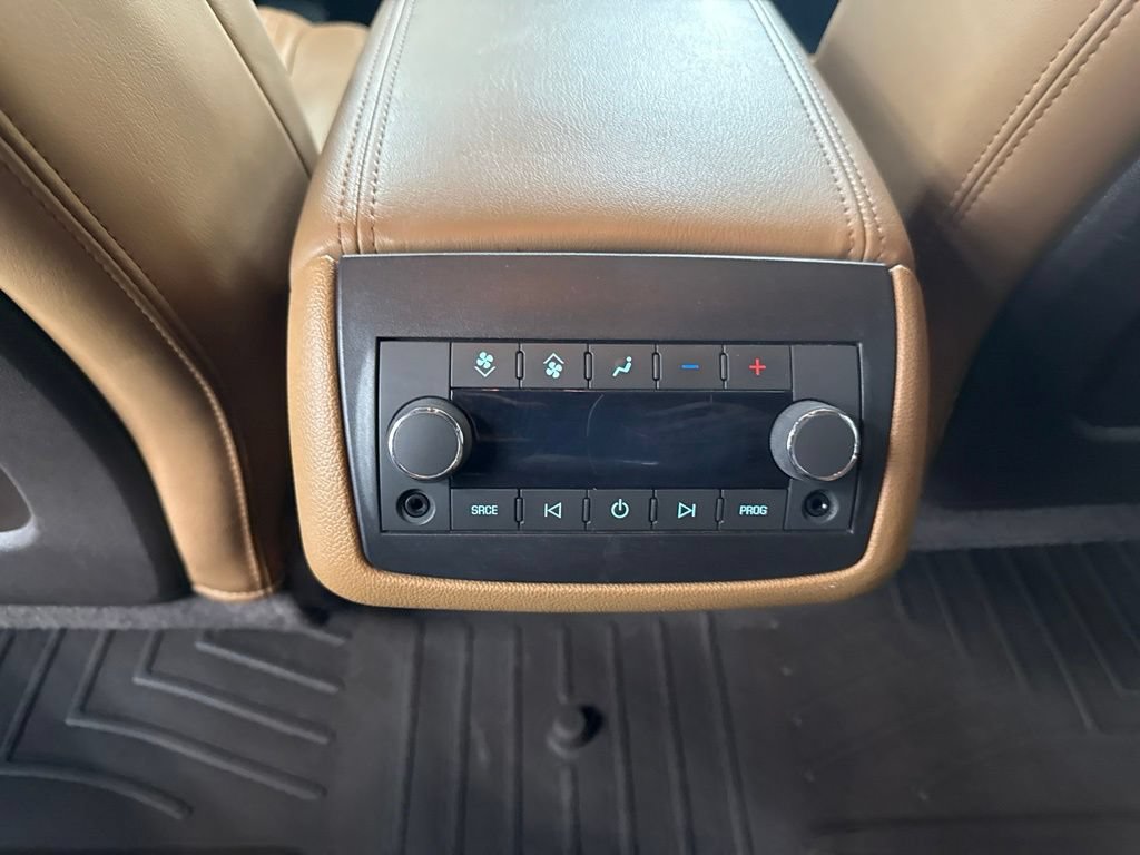 Used 2015 Buick Enclave Leather FWD image 19