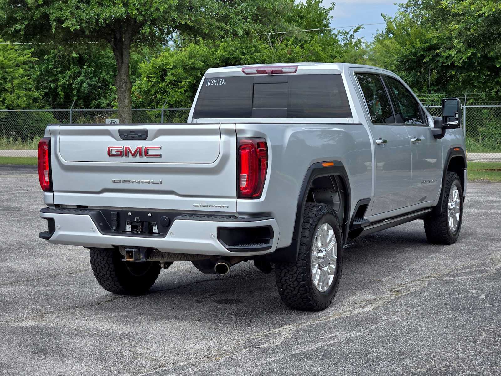 Certified 2022 GMC Sierra 2500 Denali AWD/4WD image 4