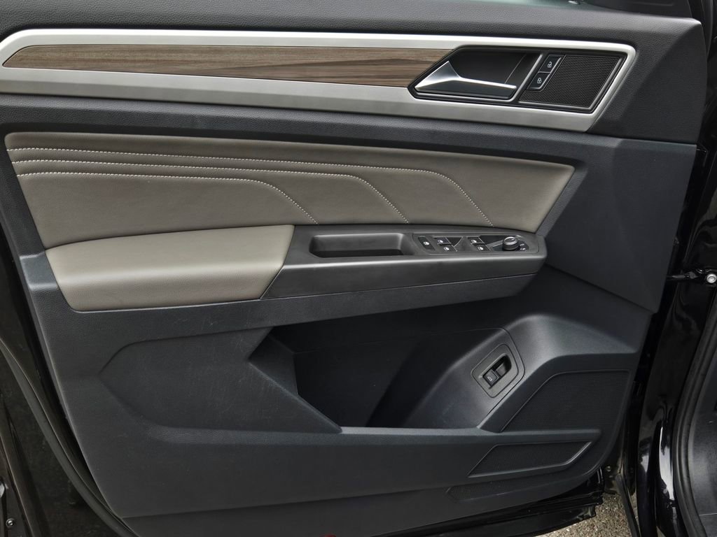 Used 2022 Volkswagen Atlas SEL image 10