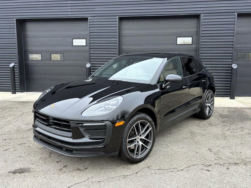 Used 2025 Porsche Macan