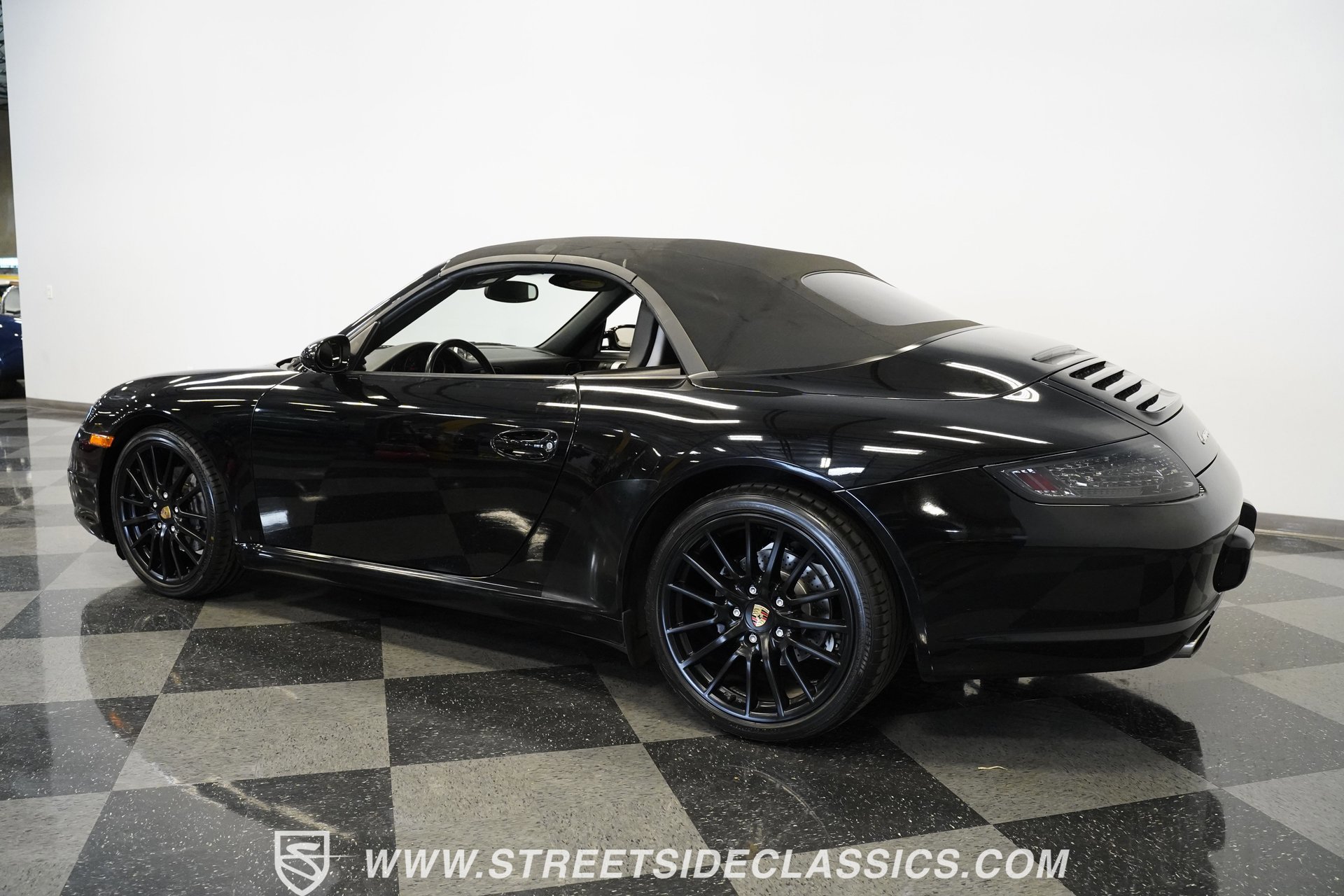 Used 2005 Porsche 911 Carrera image 10