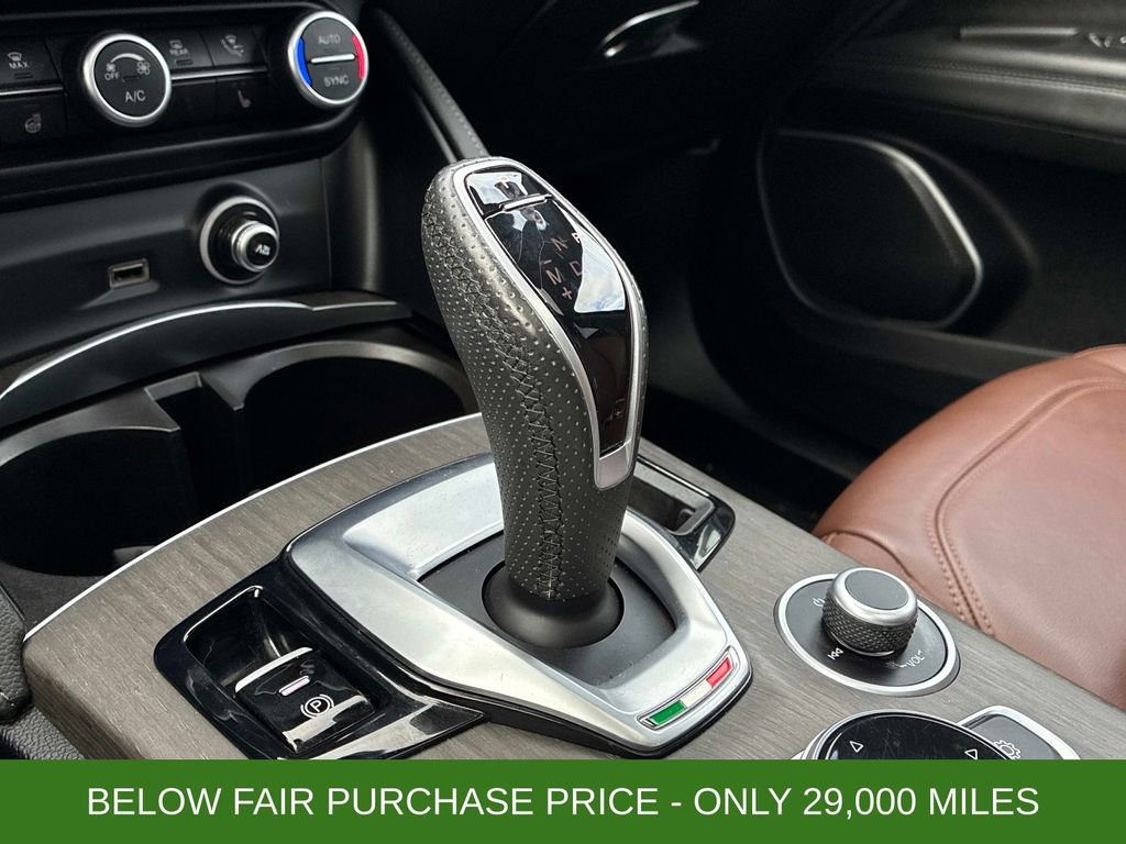 Used 2022 Alfa Romeo Stelvio Ti image 33