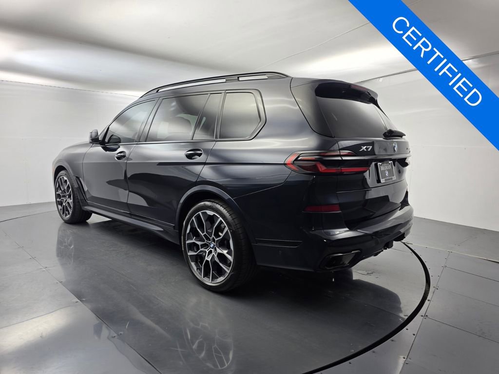 Used 2024 BMW X7 xDrive40i w/ M Sport Package image 6