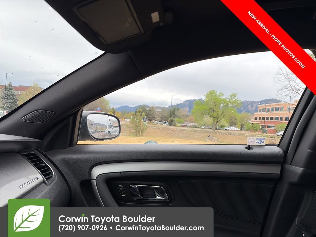 Used 2013 Ford Taurus SEL image 11