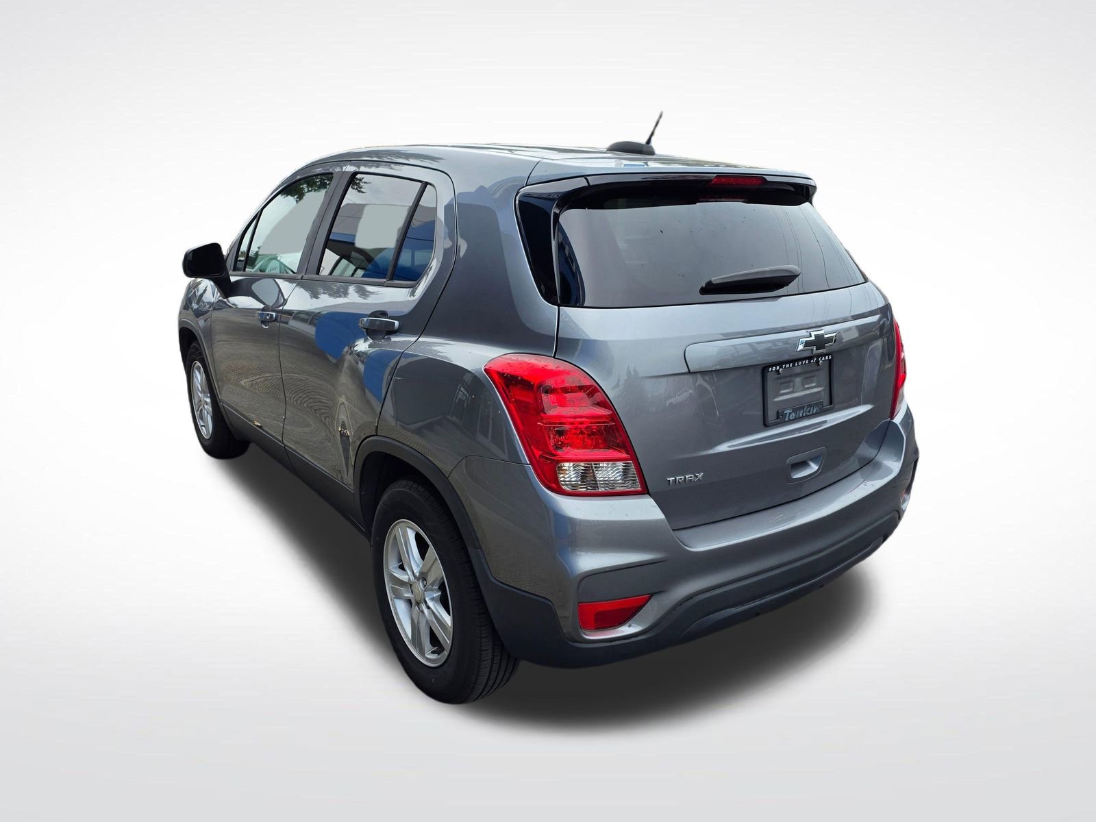 Used 2020 Chevrolet Trax LS w/ Tint and Cruise Package image 7