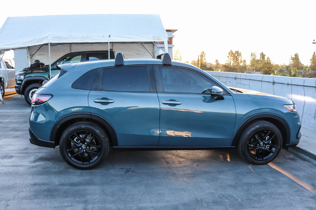 Used 2024 Honda HR-V LX image 13