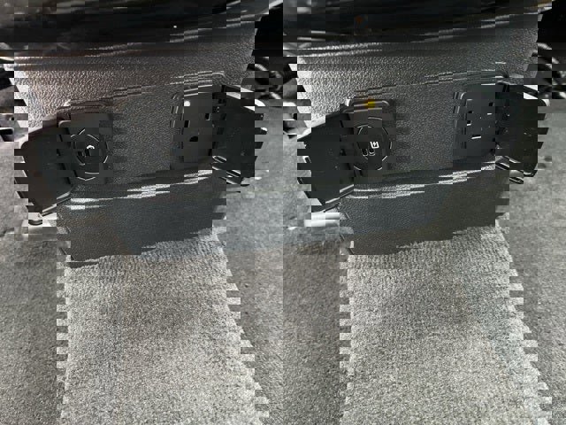 Used 2025 Lincoln Aviator AWD w/ Jet Appearance Package image 17